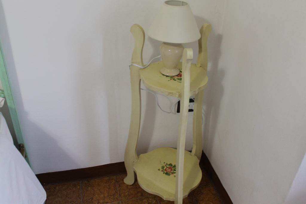 B&B Il Poggetto Serra SantʼAbbondio Szoba fotó